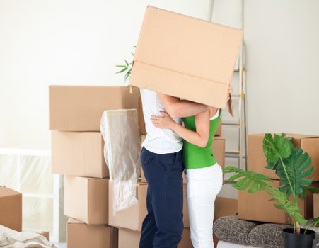People using Wembleypark storage for seasonal belongings and boxes